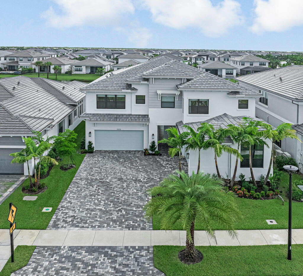 10018 SKYLOFT Street