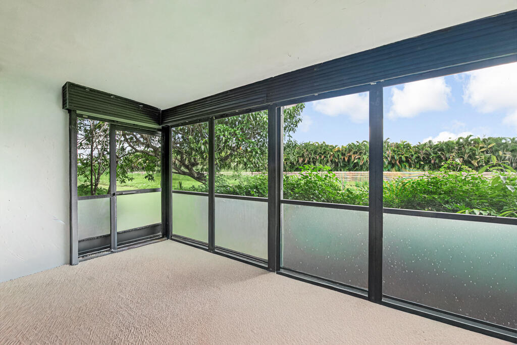 10301 GREENBRIAR Court