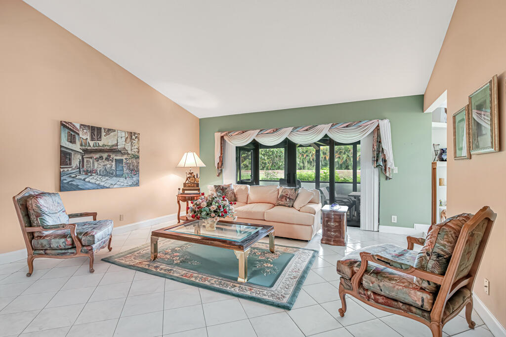 10301 GREENBRIAR Court