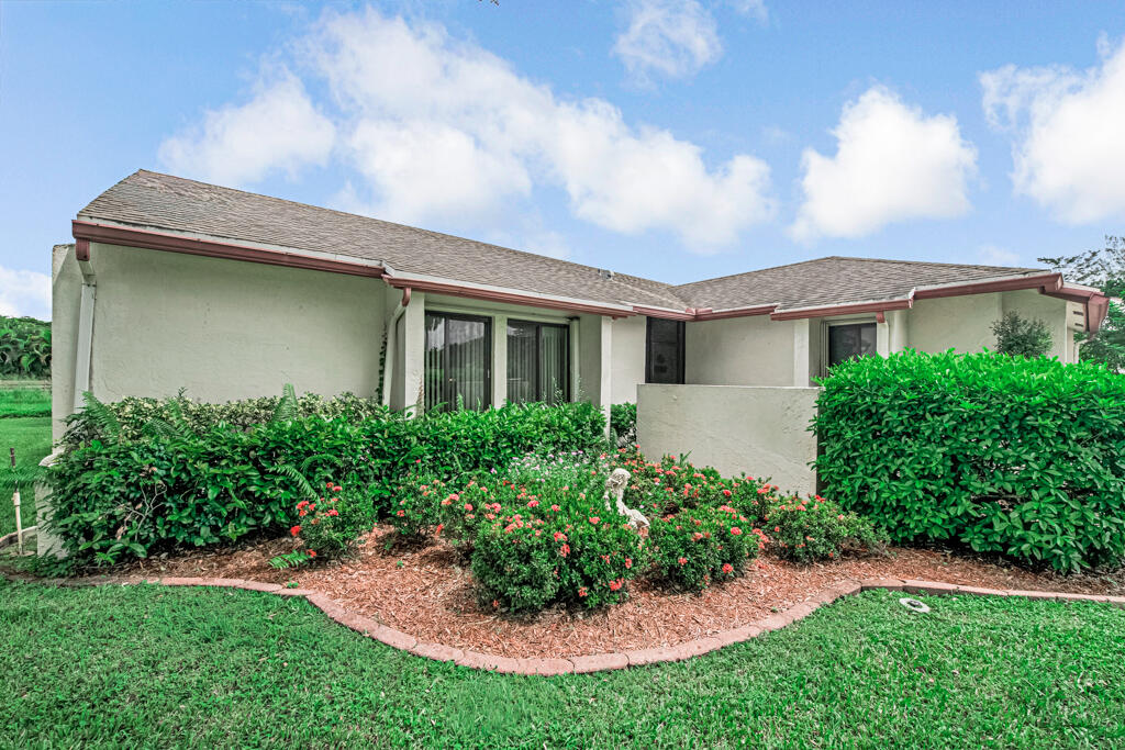 10301 GREENBRIAR Court