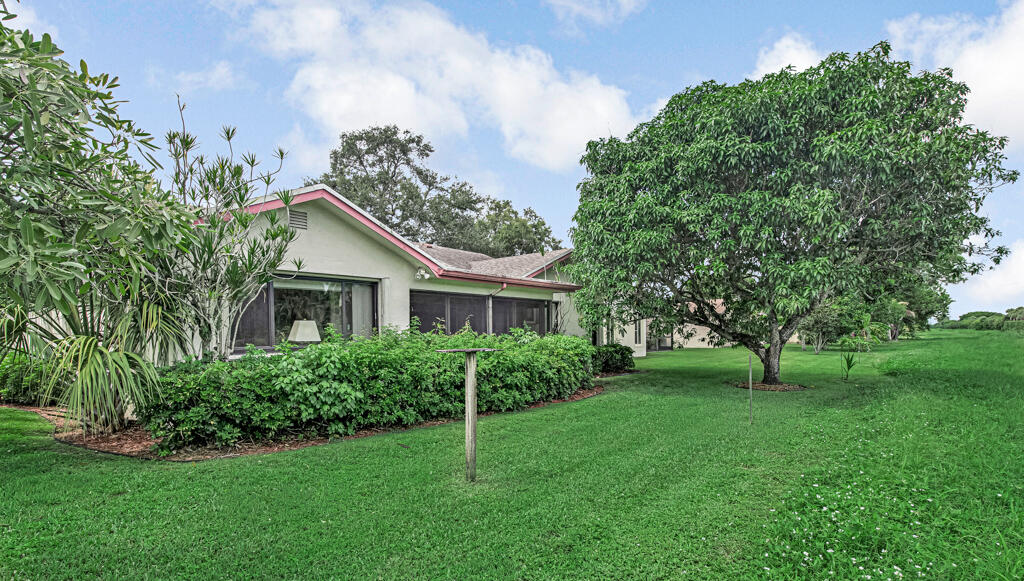 10301 GREENBRIAR Court