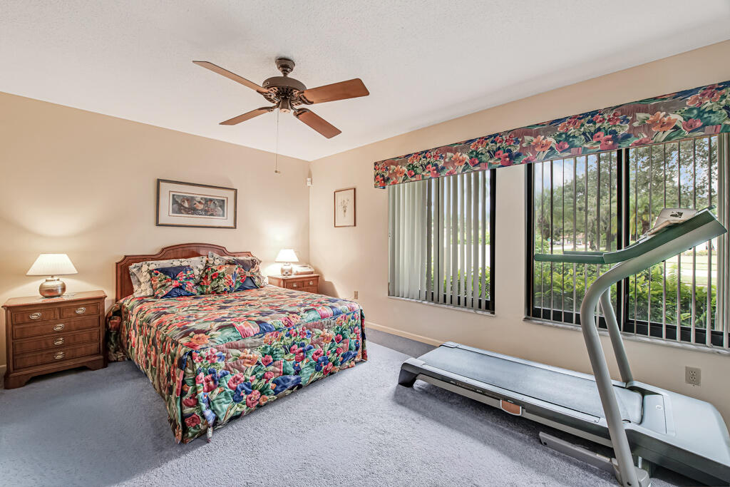 10301 GREENBRIAR Court