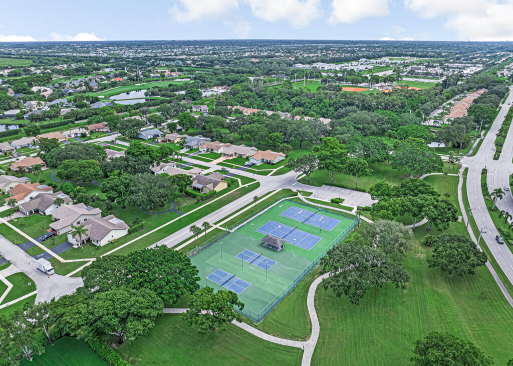 10301 GREENBRIAR Court
