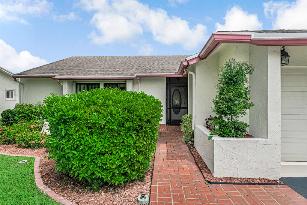10301 GREENBRIAR Court