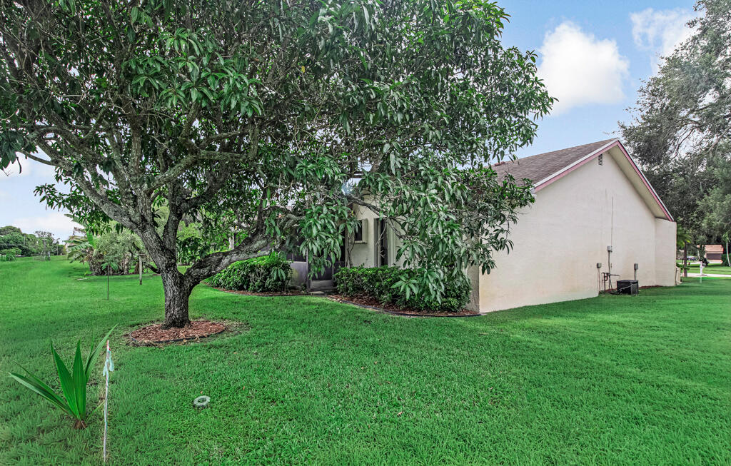 10301 GREENBRIAR Court