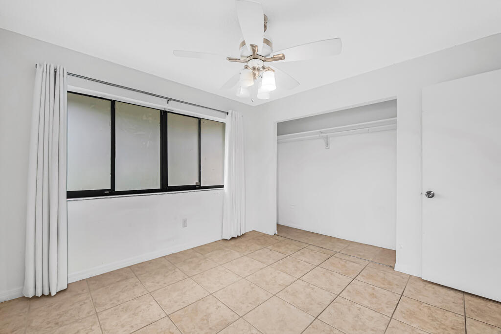 7828 ROBLE Lane