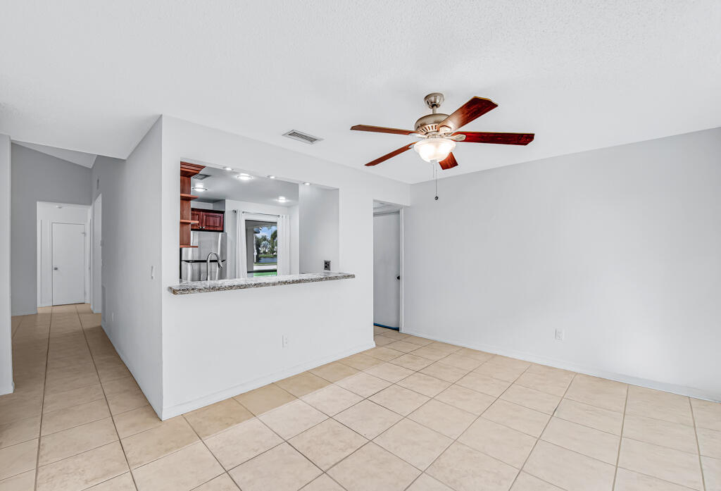 7828 ROBLE Lane