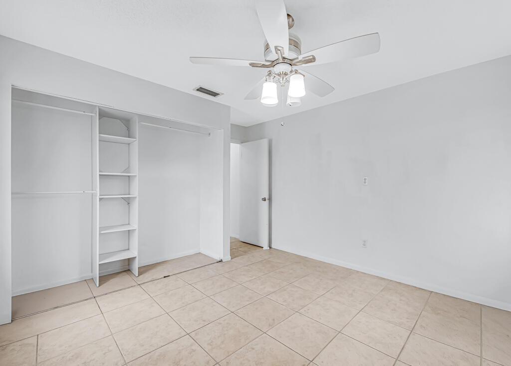 7828 ROBLE Lane