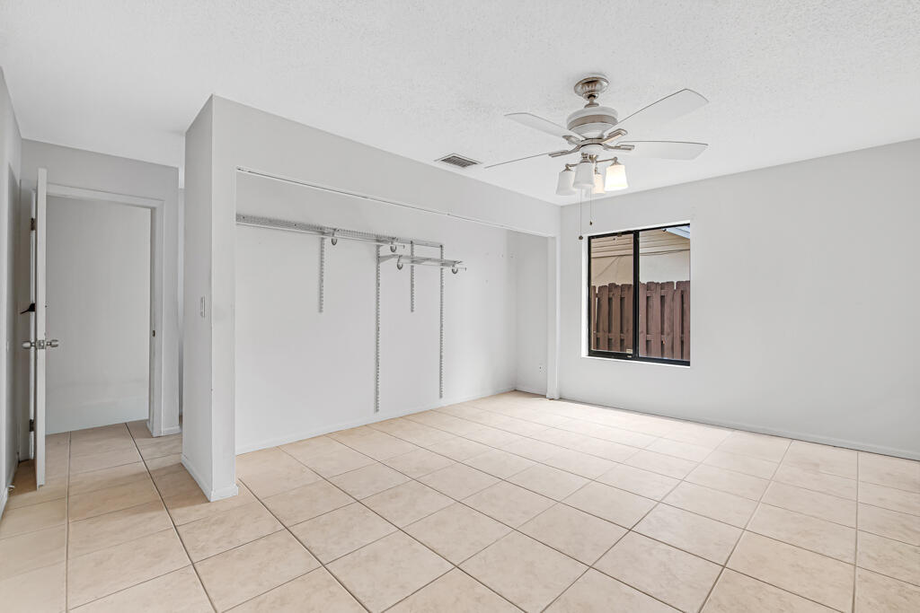 7828 ROBLE Lane
