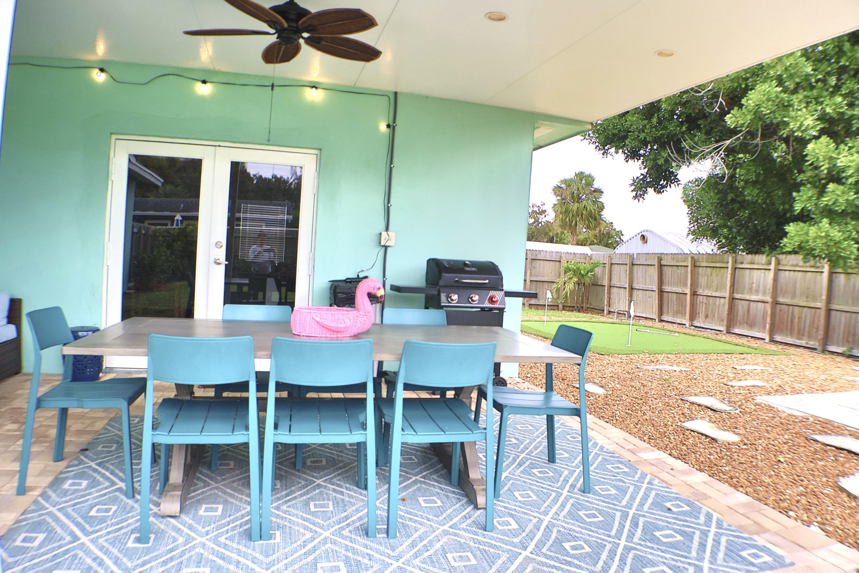 1424 Willow Road