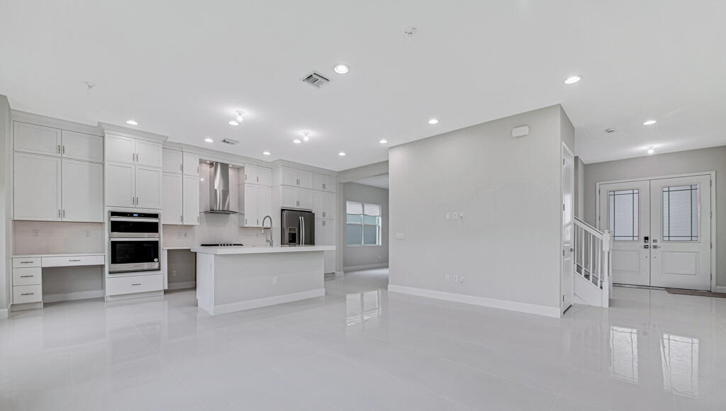 5440 Macoon Way