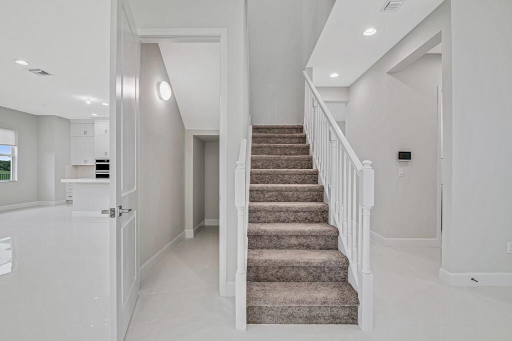 5440 Macoon Way
