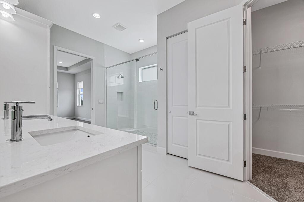 5440 Macoon Way