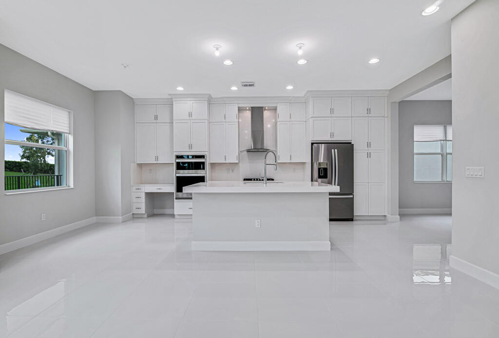 5440 Macoon Way