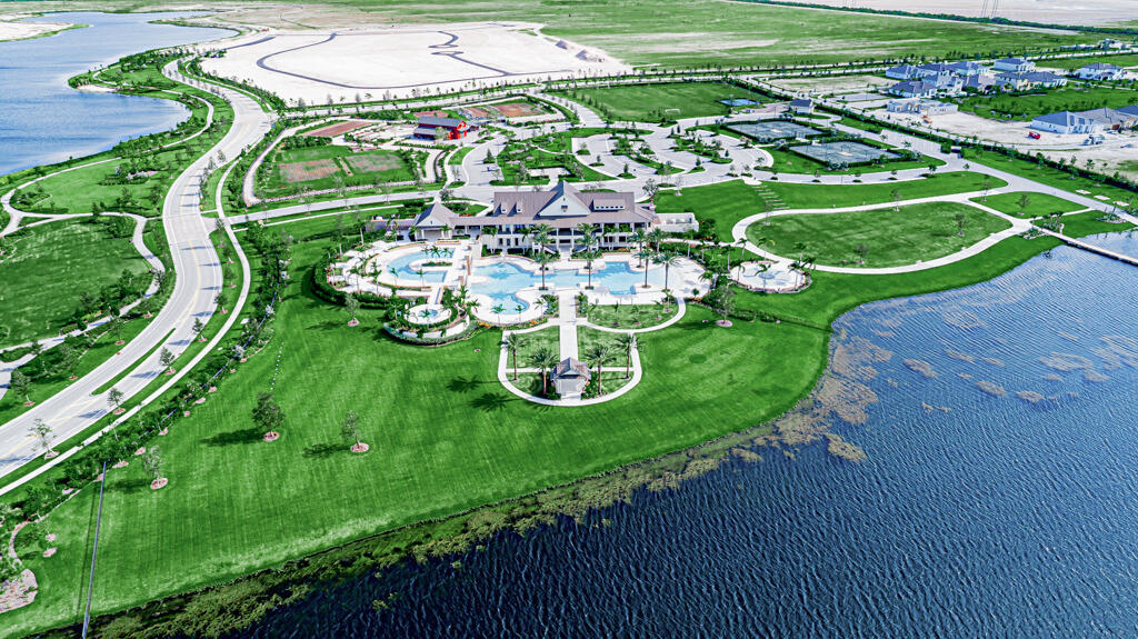 19158 Rolling Acres Road