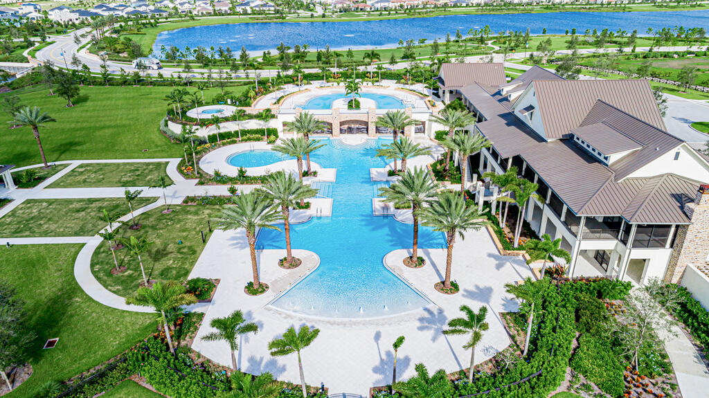 19158 Rolling Acres Road