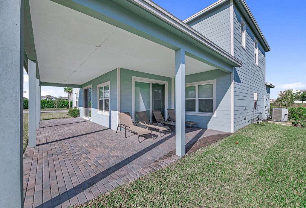 19158 Rolling Acres Road