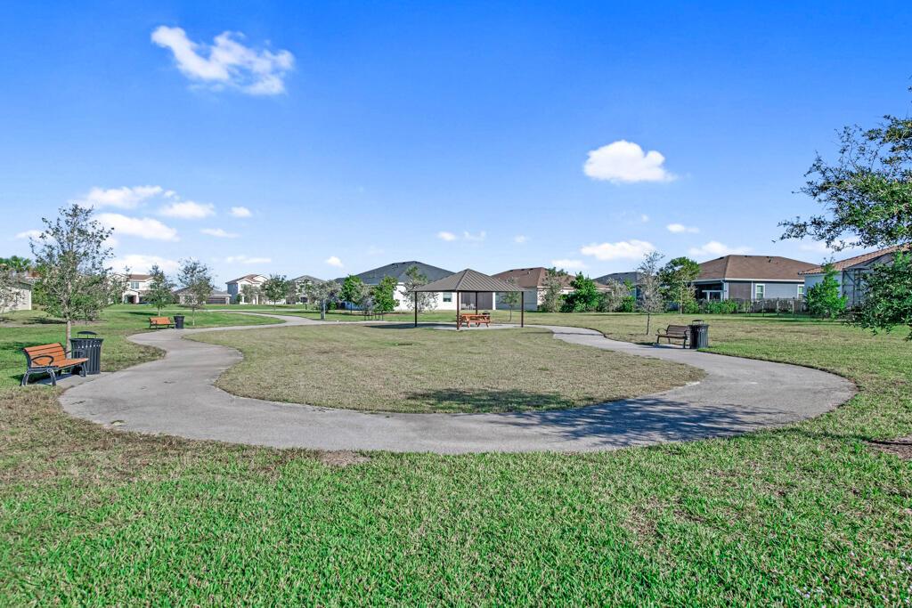 19158 Rolling Acres Road