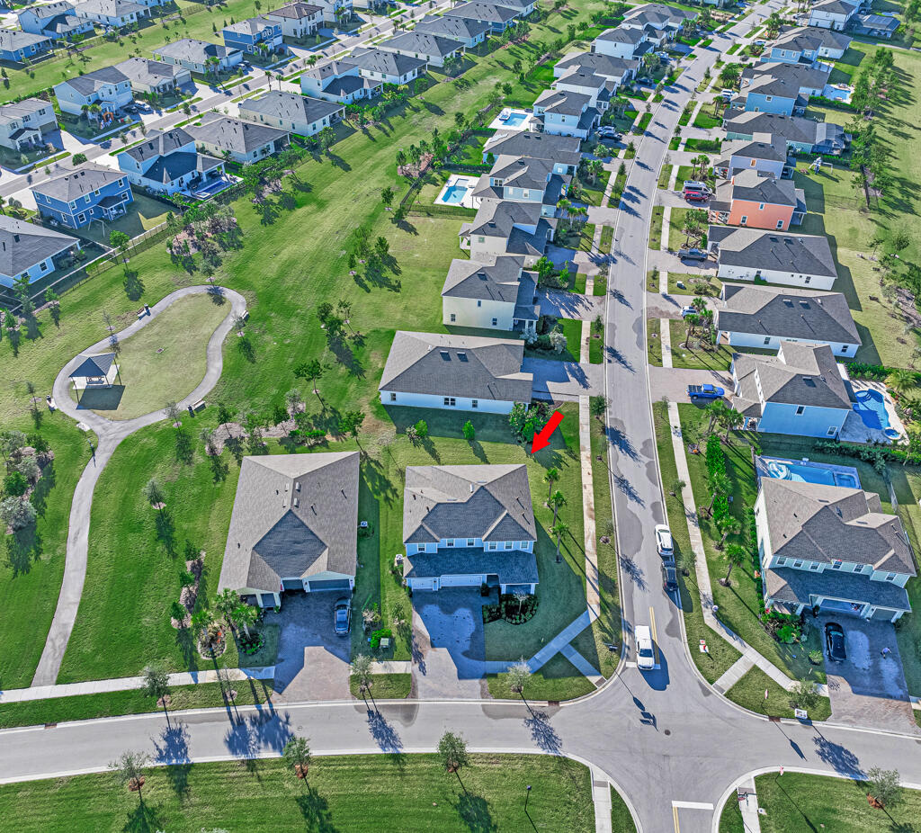 19158 Rolling Acres Road