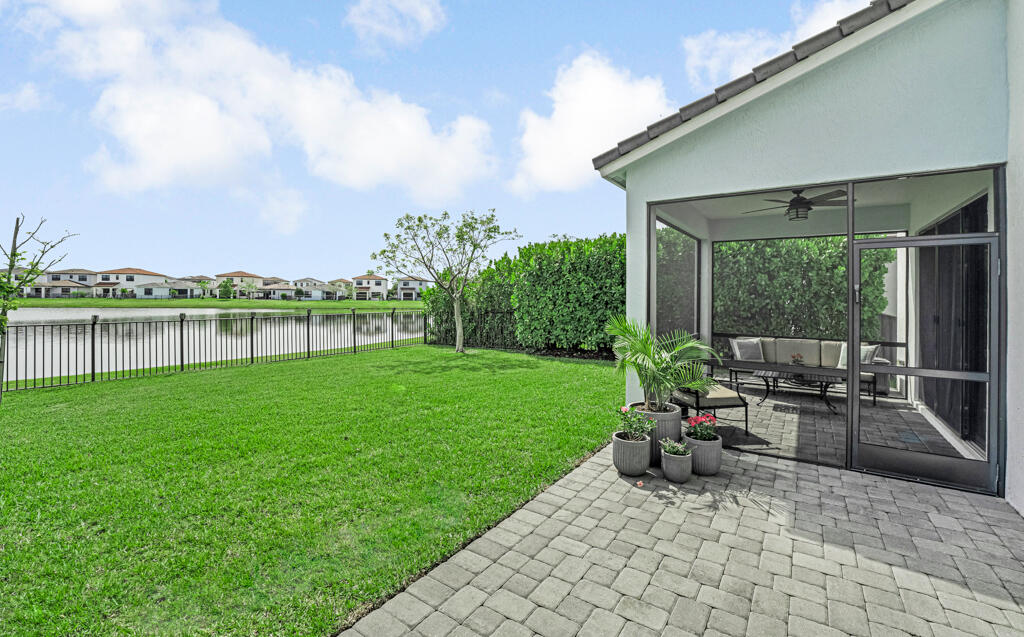 5490 Starfish Road