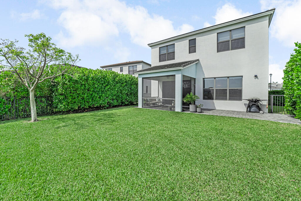 5490 Starfish Road