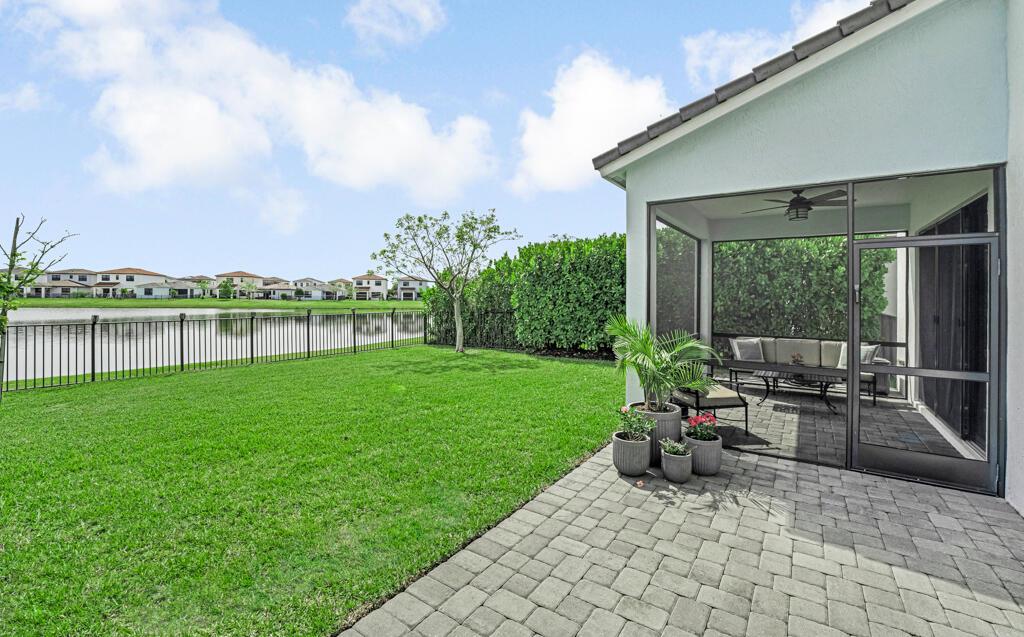 5490 Starfish Road