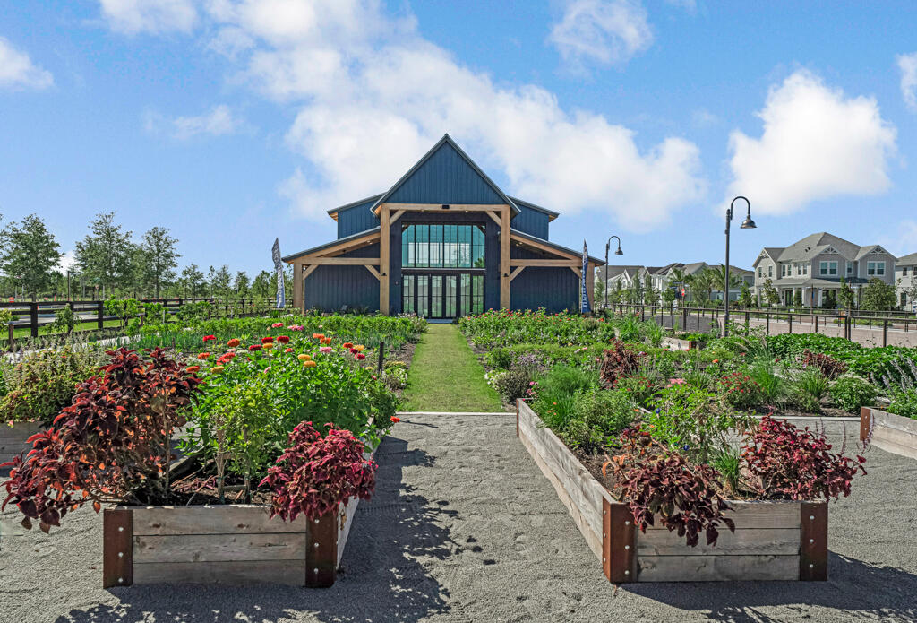 930 SW Prairie Avenue