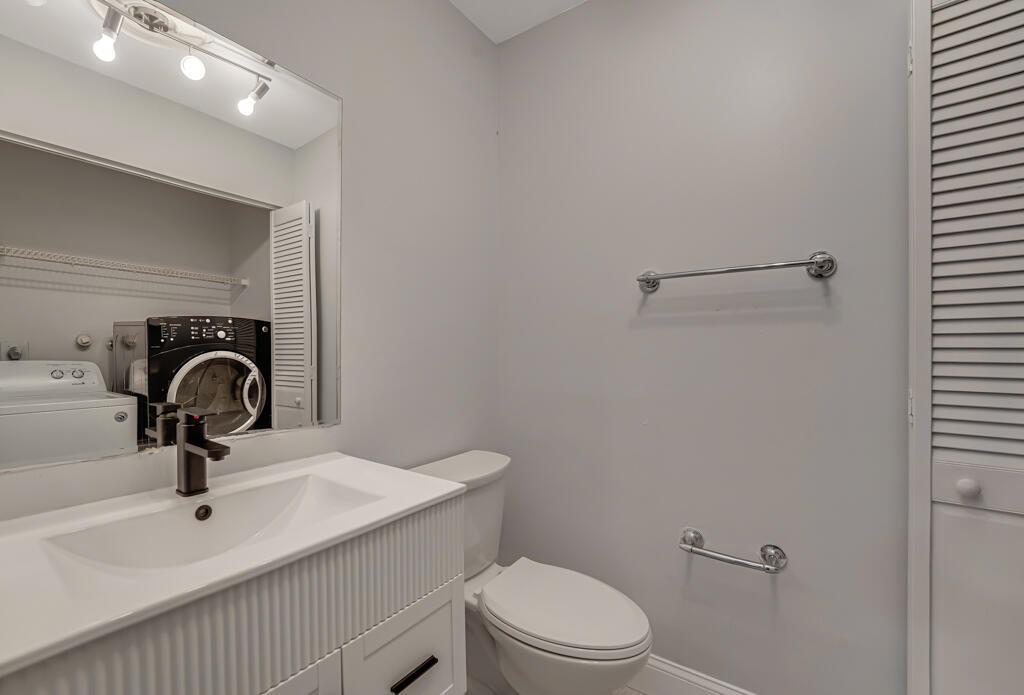 2108 NE 44th Street