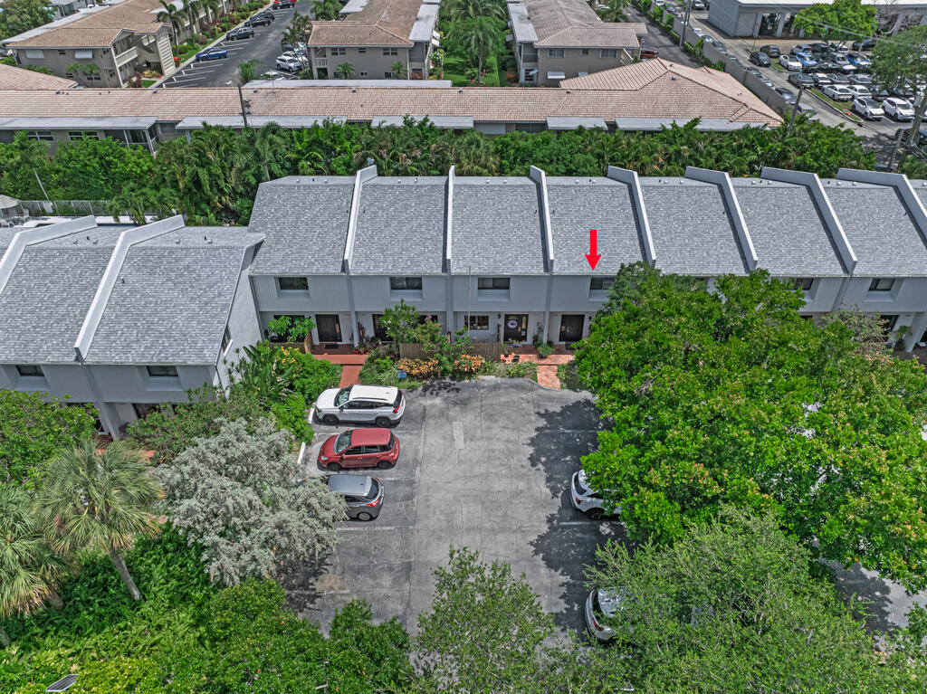 2108 NE 44th Street