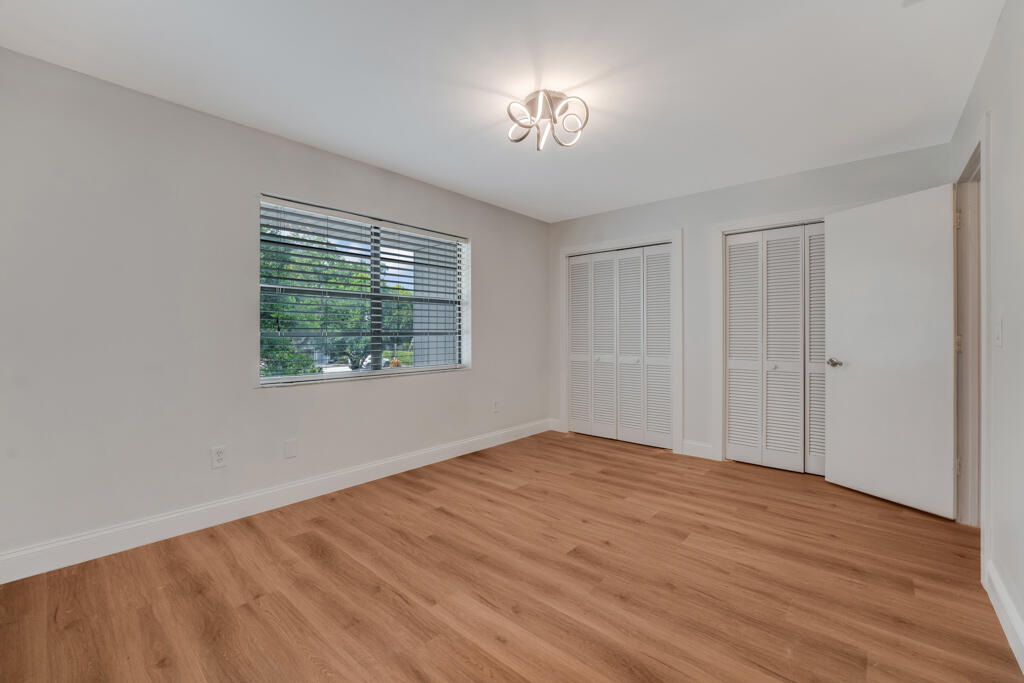2108 NE 44th Street