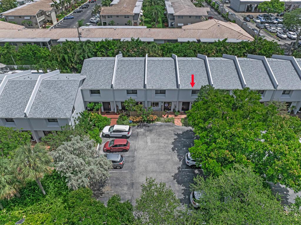 2108 NE 44th Street