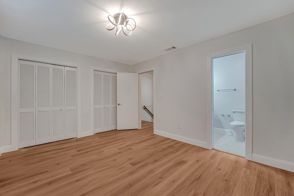 2108 NE 44th Street