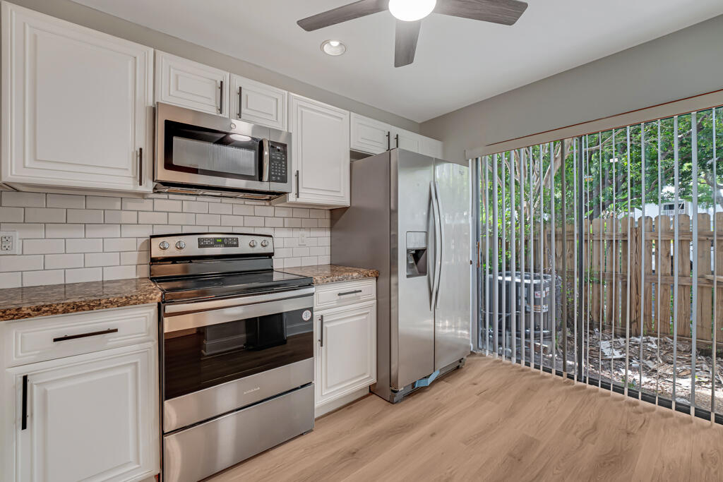2108 NE 44th Street