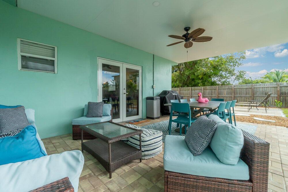 1424 Willow Road