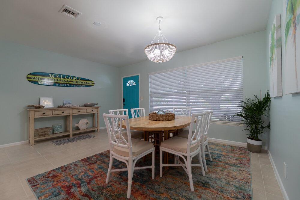 1424 Willow Road