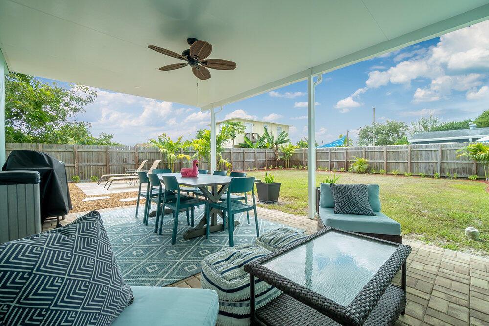 1424 Willow Road