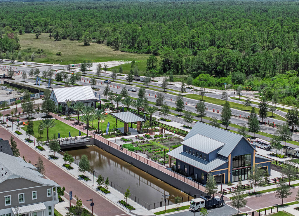 930 SW Prairie Avenue