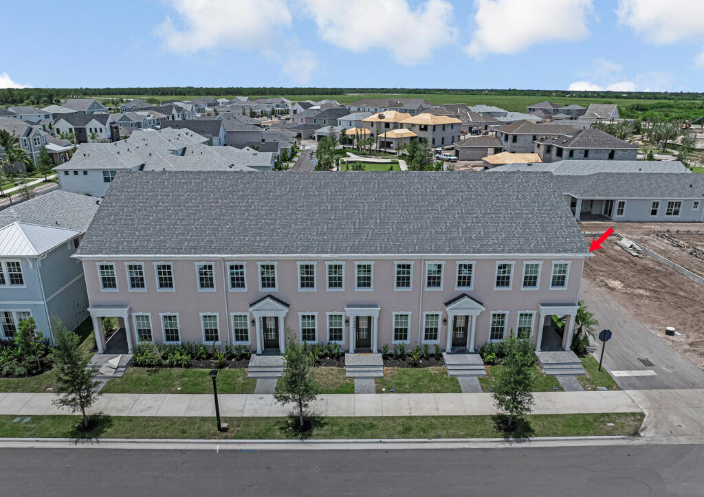 930 SW Prairie Avenue