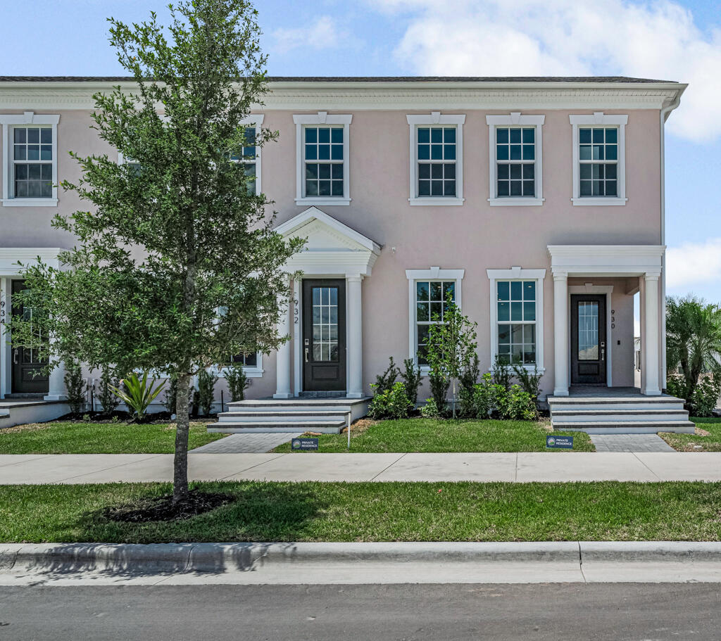 930 SW Prairie Avenue