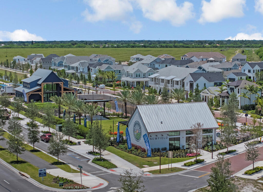 930 SW Prairie Avenue