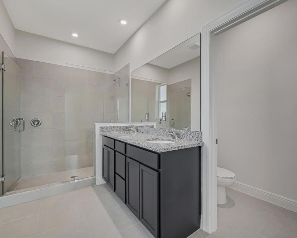 930 SW Prairie Avenue