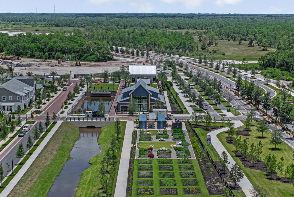 930 SW Prairie Avenue