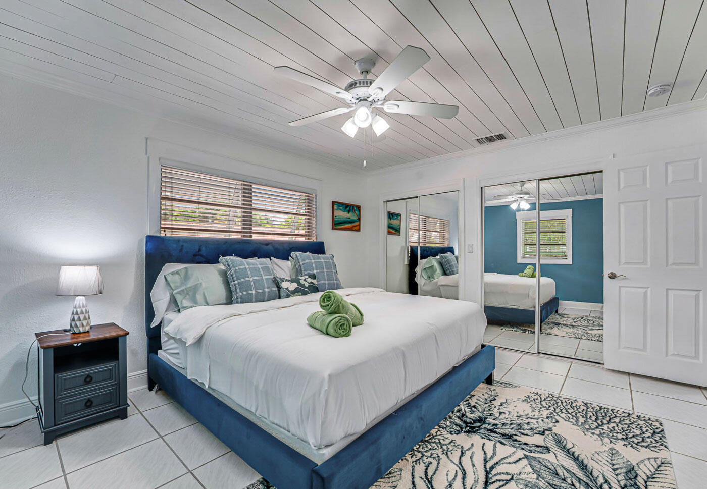 532 N Palmway