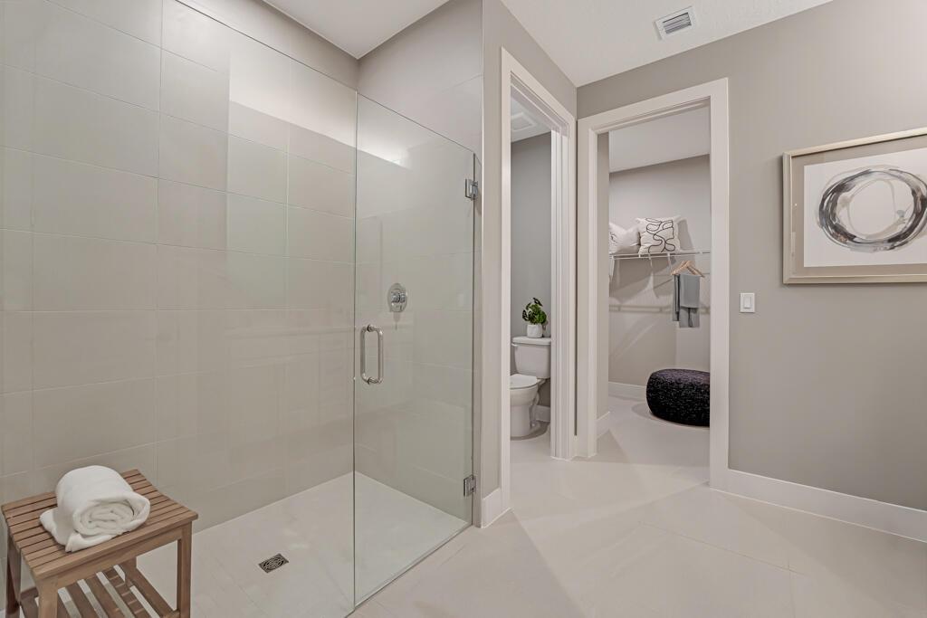 933 SW Prairie Avenue