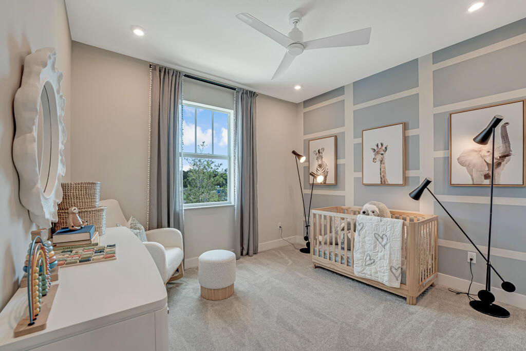 955 SW Prairie Avenue