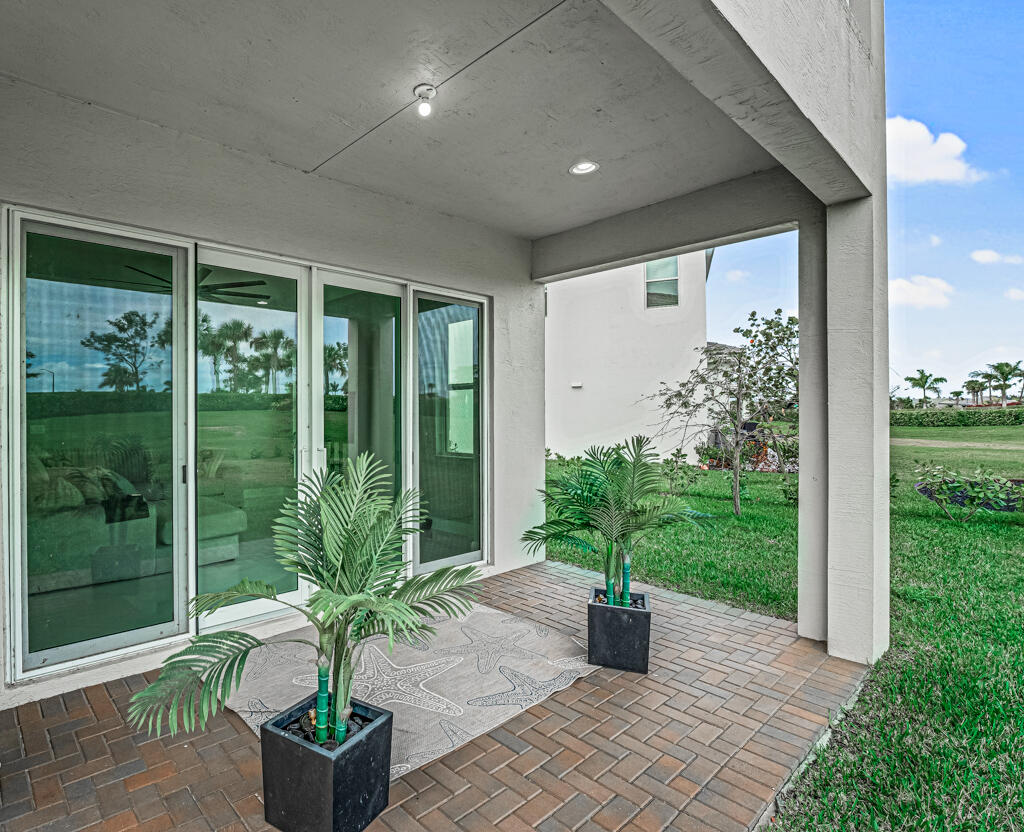 5482 Macoon Way