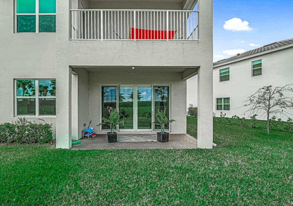5482 Macoon Way