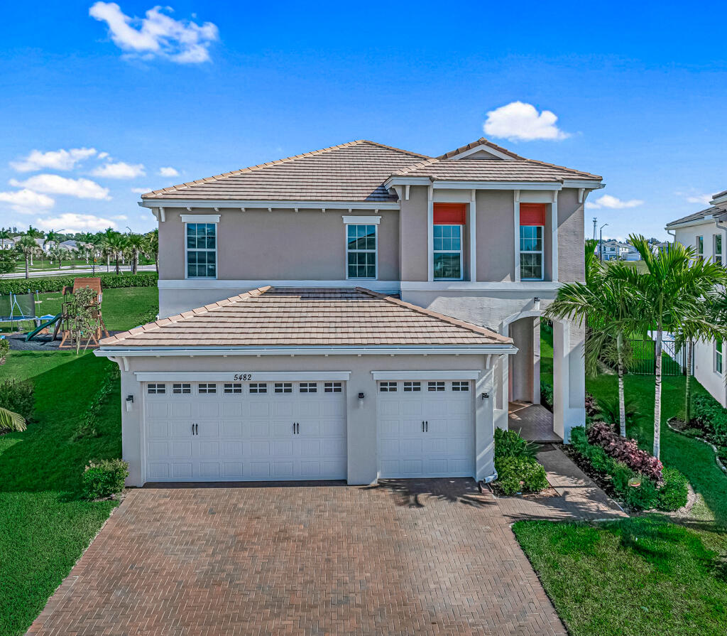 5482 Macoon Way