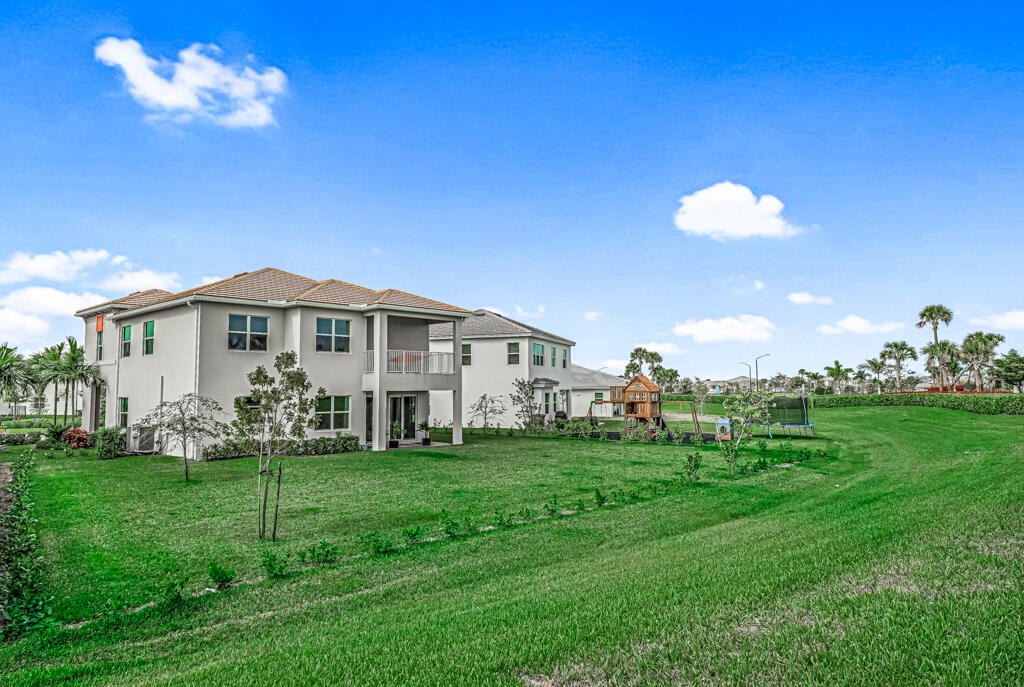 5482 Macoon Way