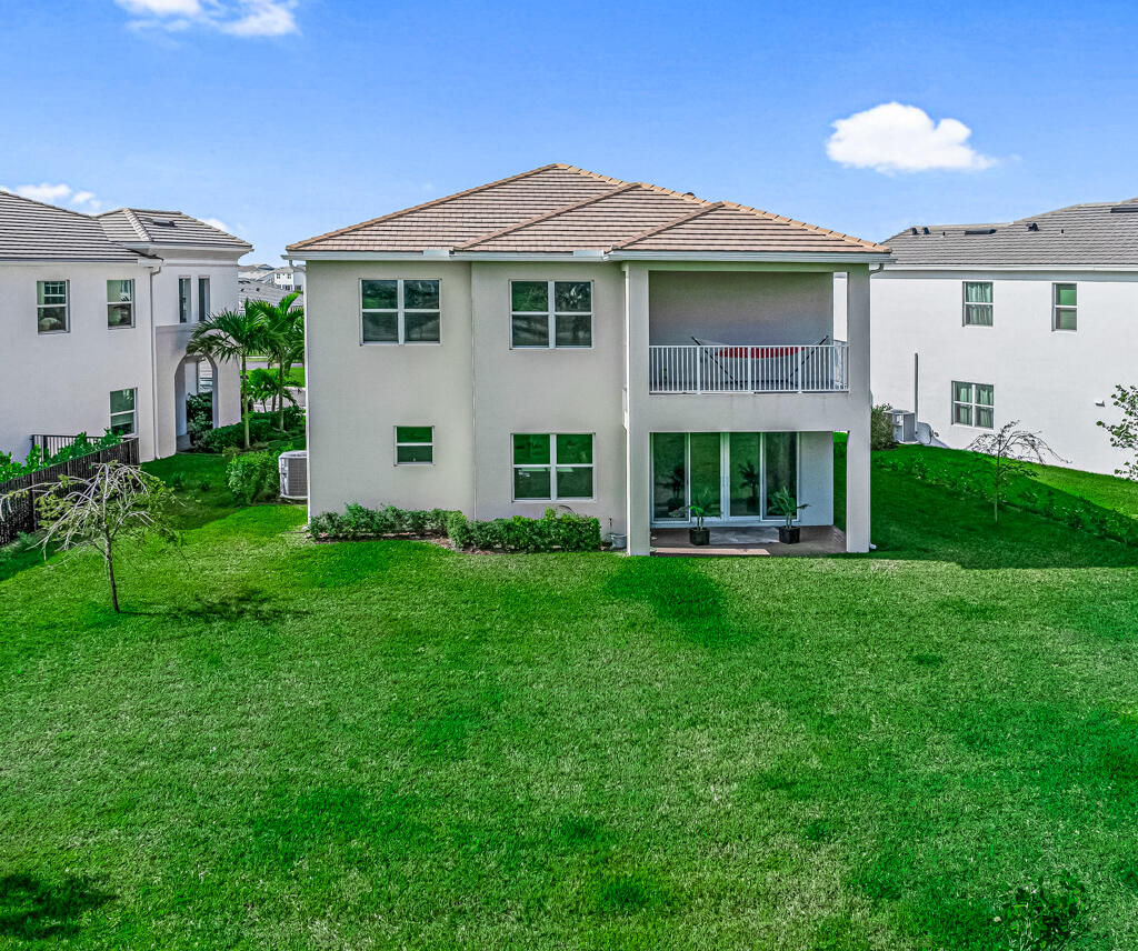 5482 Macoon Way